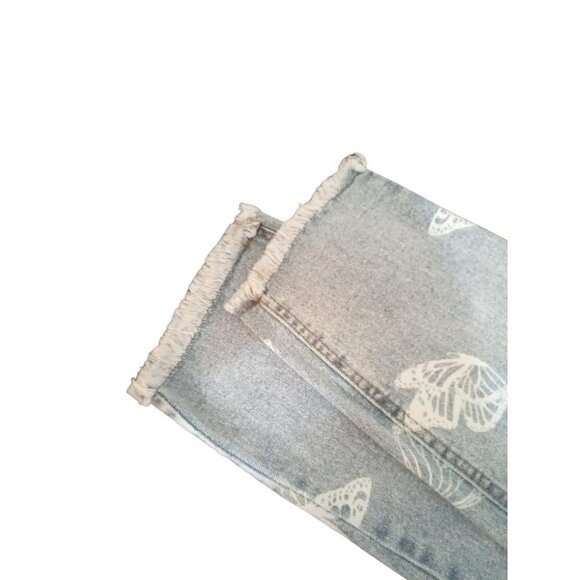 Tinseltown Juniors' Butterfly Print Relaxed Skinny Frayed Jeans Sz 9 - Picture 5 of 8